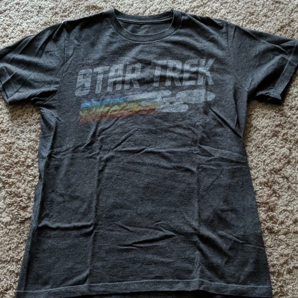 Gray Star Trek t-shirt